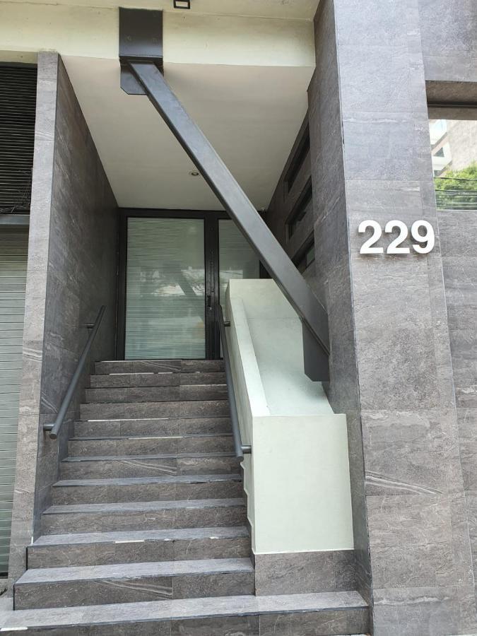 شقة Lujoso Penthouse En La Roma مدينة مكسيكو المظهر الخارجي الصورة